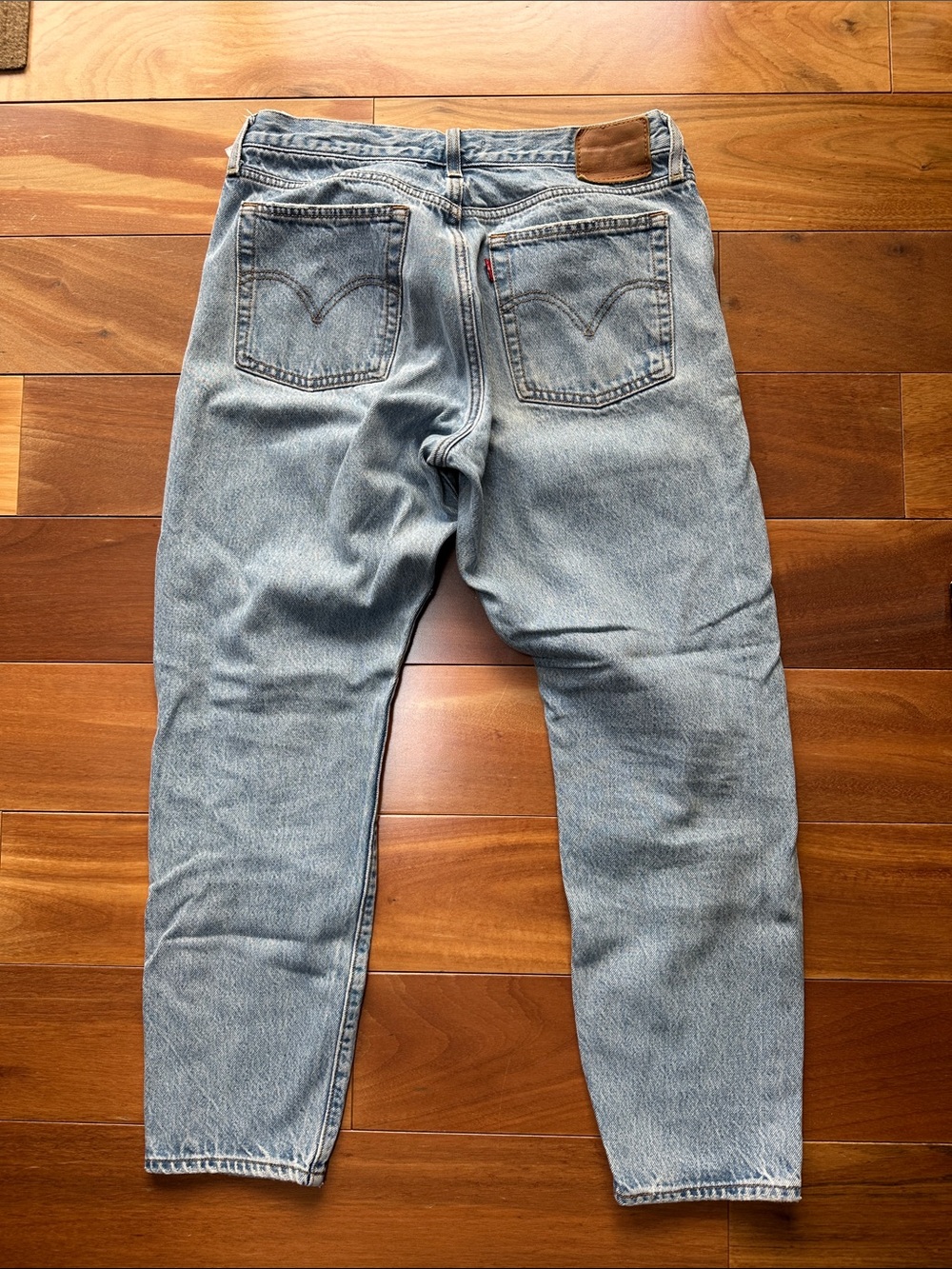 Levis Light Blue Women's High-Rise Jeans 30 - Picture 12 of 15